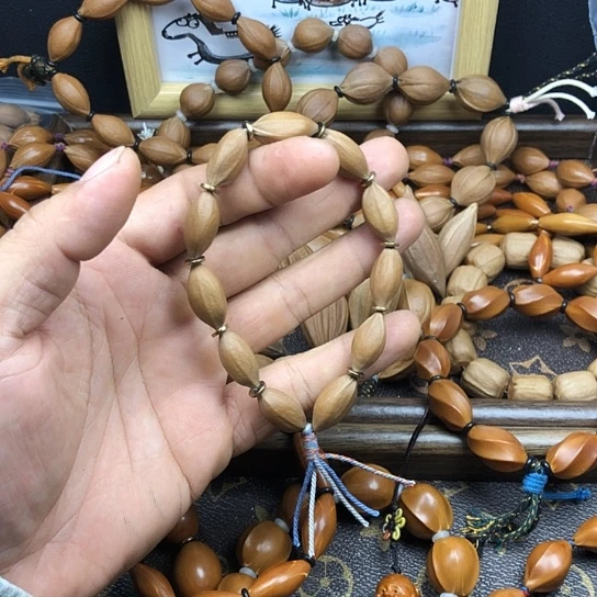 答***素吊坠橄榄核来来了哦哦哦哦哦