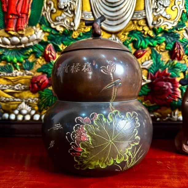 钦州坭兴陶葫芦型一斤装茶叶罐手工雕荷花醒茶罐