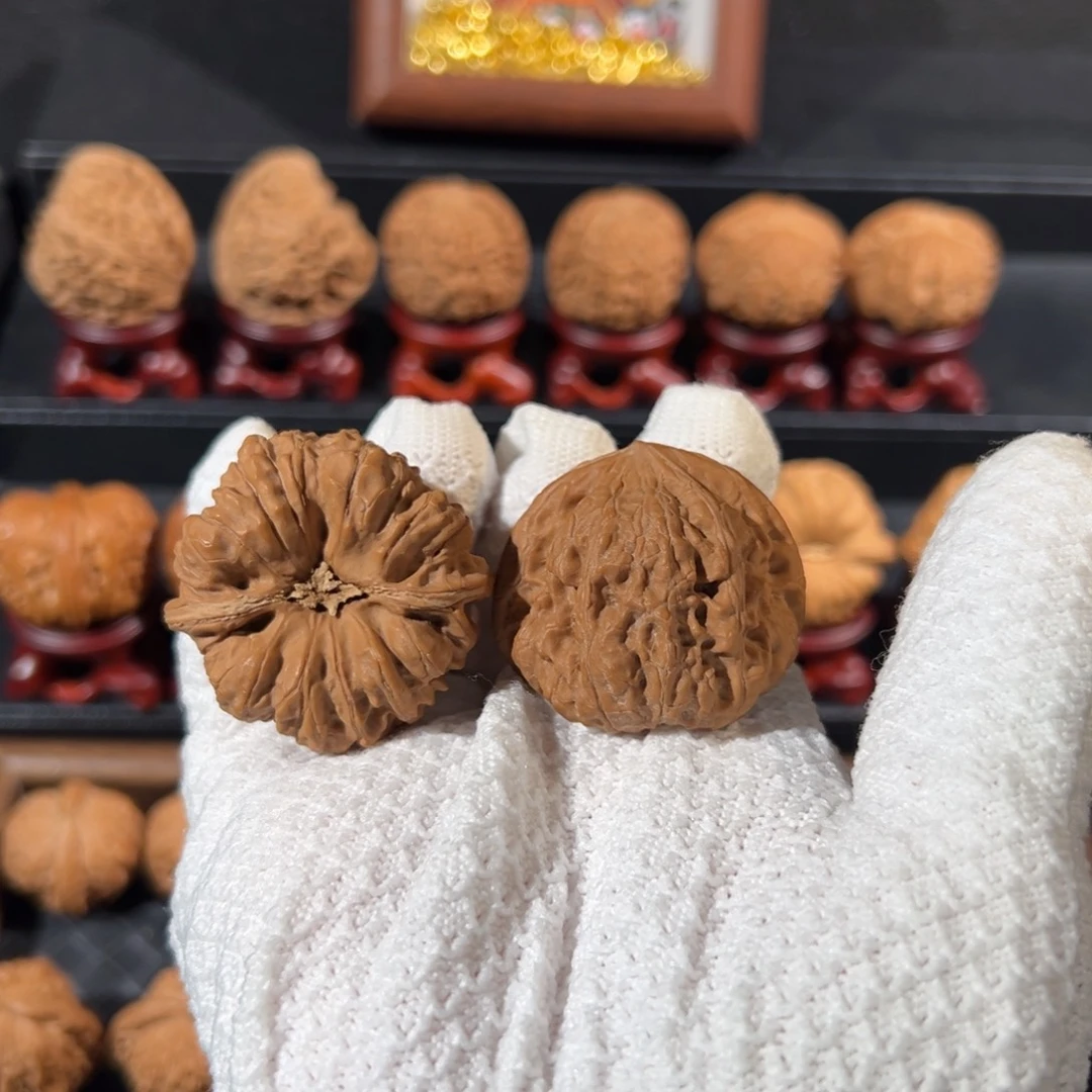 文玩核桃把件平谷凹底42