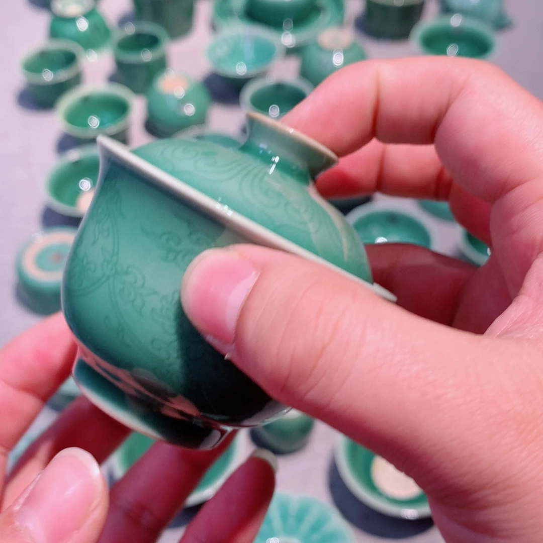 知***了龙泉青瓷茶具盖碗