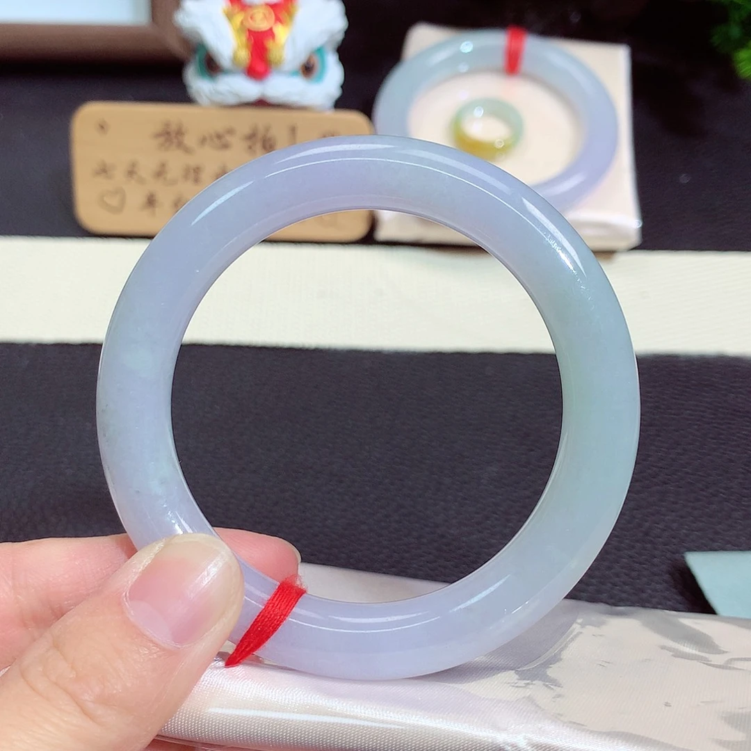 翡翠未镶嵌手镯610