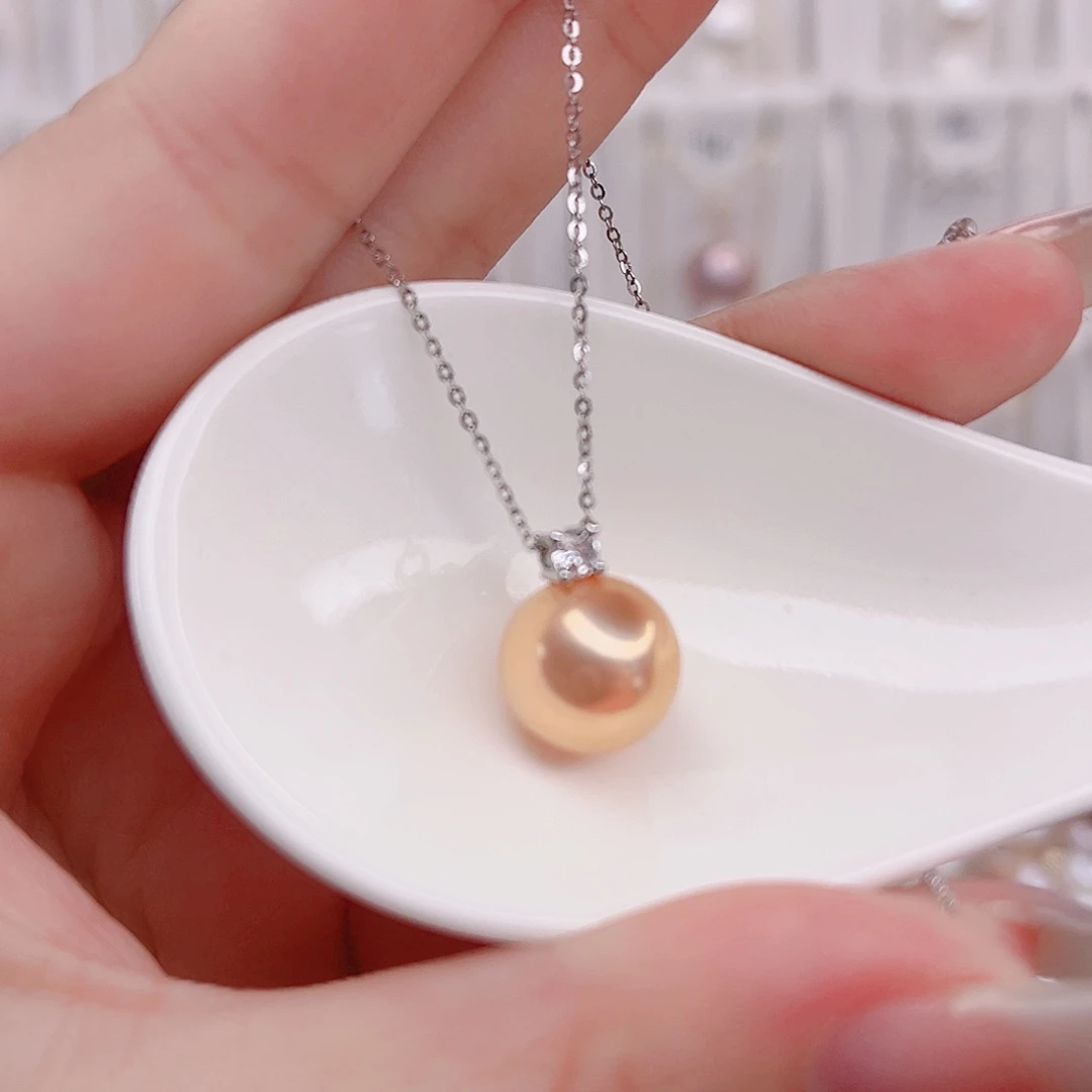 淡水珍珠未镶嵌吊坠(赠链)