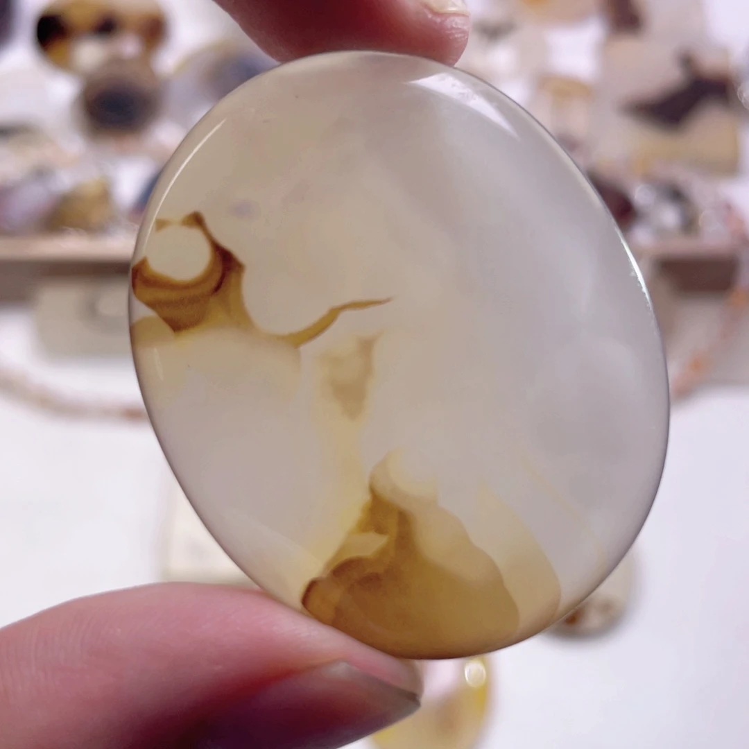 玛瑙/玉髓颈饰合金