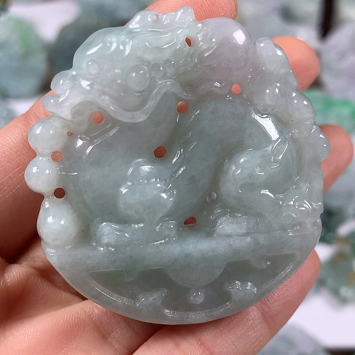 翡翠未镶嵌颈饰仿古龙行天下两面工艺福利