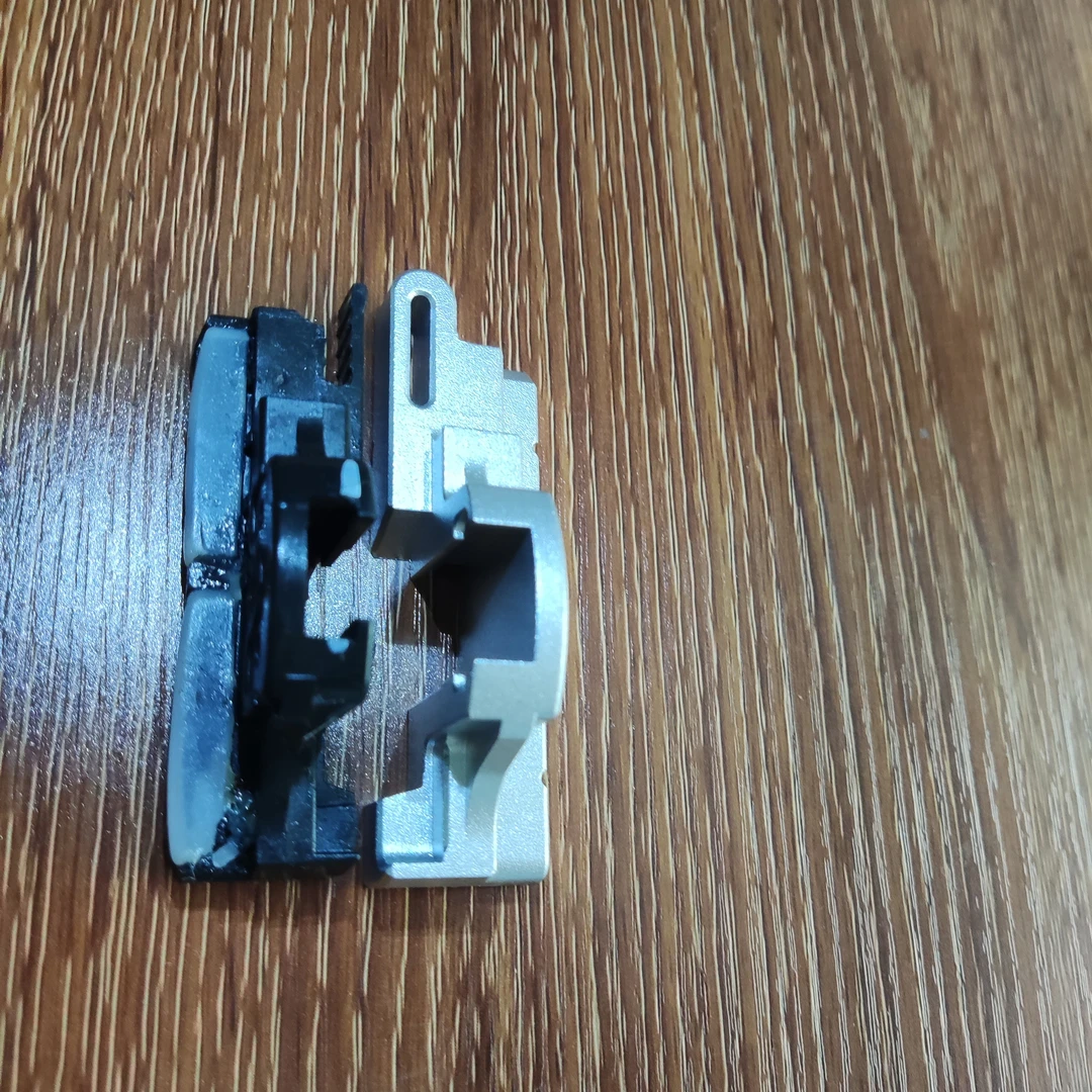 适用于吉普自由侠天窗滑块铝合金滑块替换原厂塑料件专车专用无损