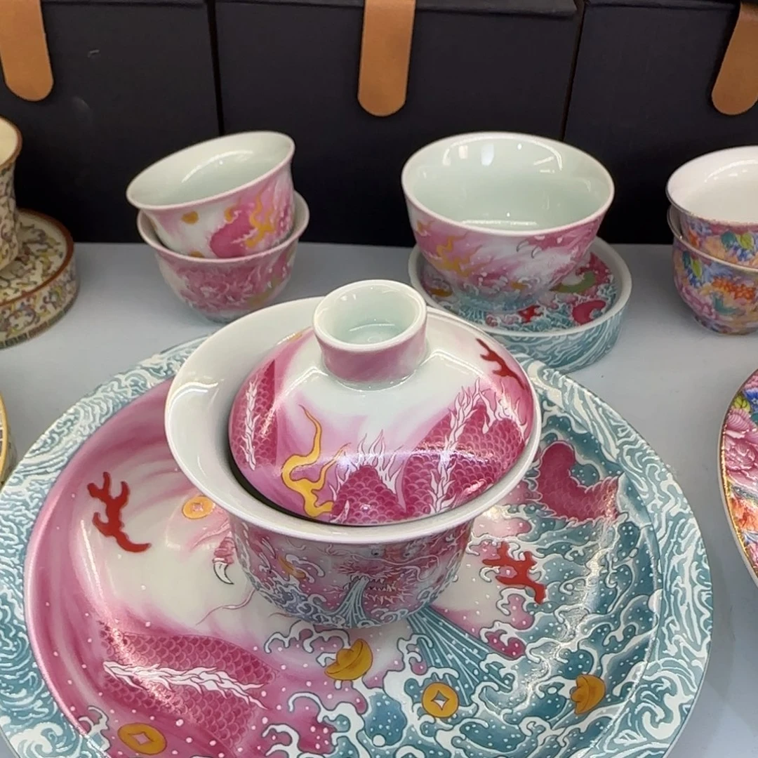 这些盖碗真好看！！！