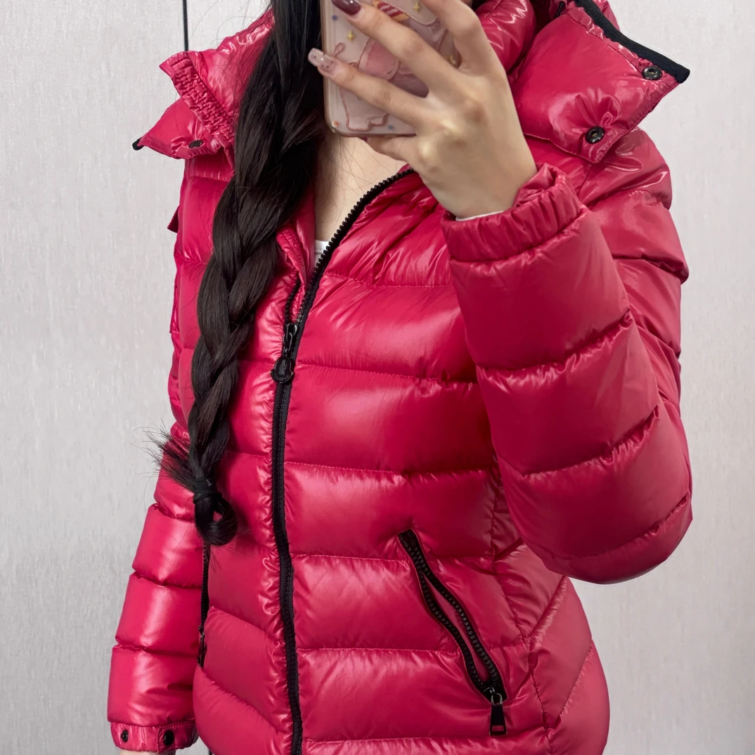 99新 MONCLER 蒙口bady红色羽绒服/00码/A00373