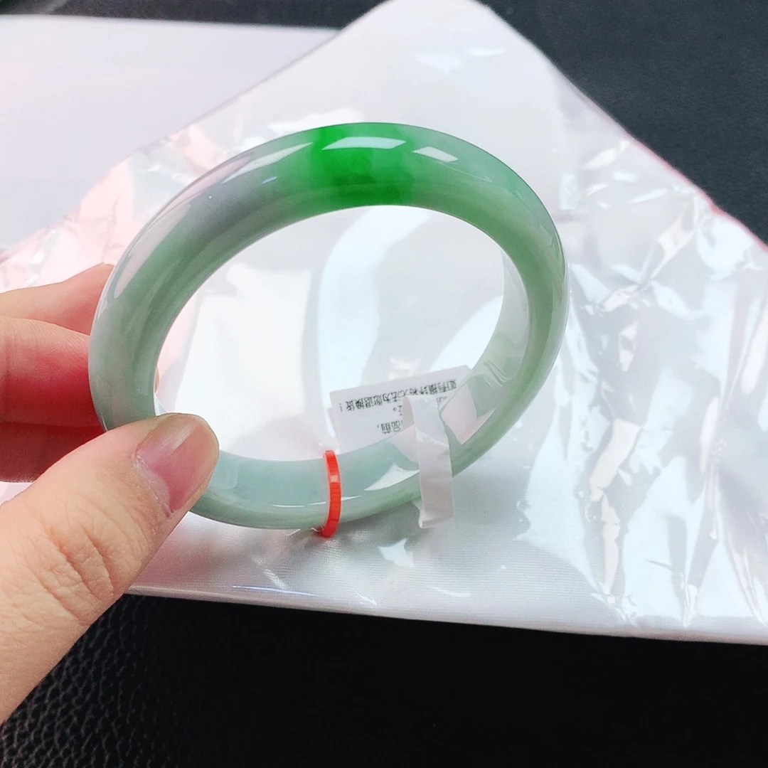 未镶嵌手镯翡翠55圈