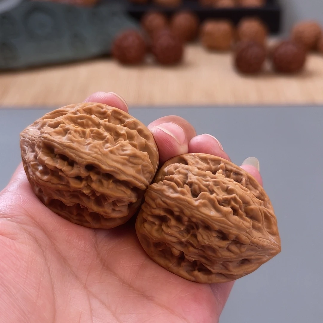 桃核把件39×40×45老款鸡心XM3262