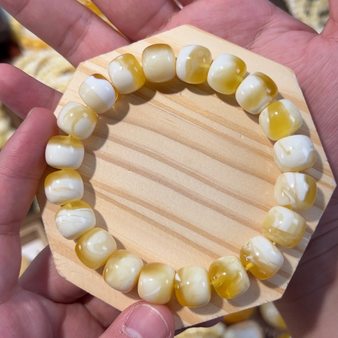 琥珀未镶嵌手串12.5mm