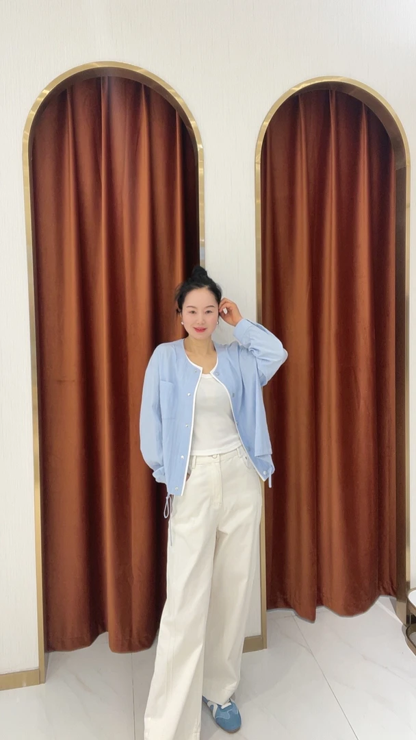 （老郭说穿搭）金2025休闲薄外套