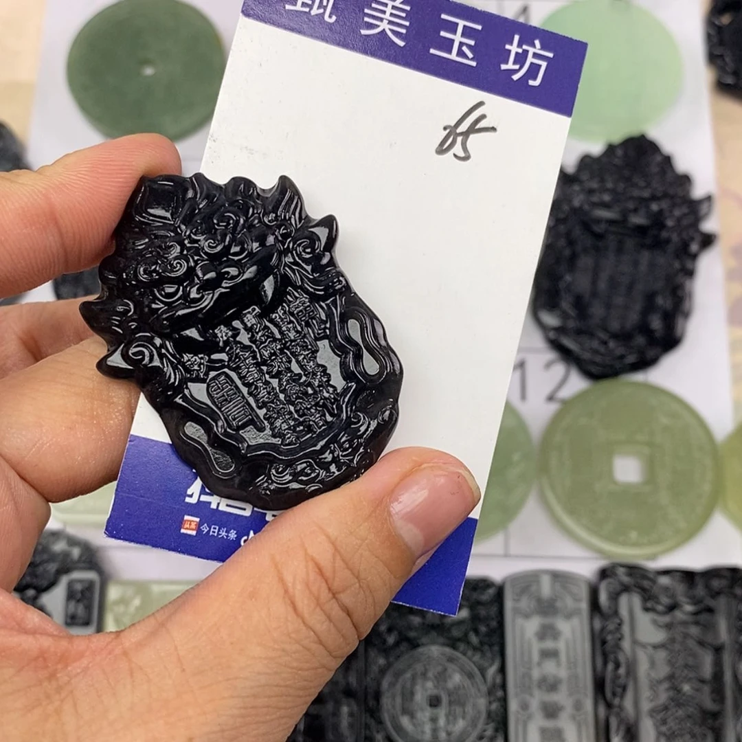 【闪购商品】未镶嵌岫玉挂件翟****售挂件