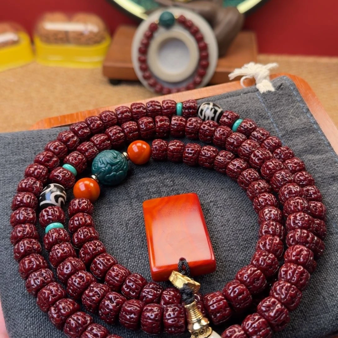 蛋***。吊坠金刚菩提精品