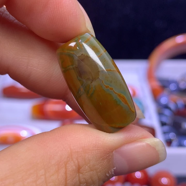 未镶嵌玛瑙/玉髓珠宝奇石