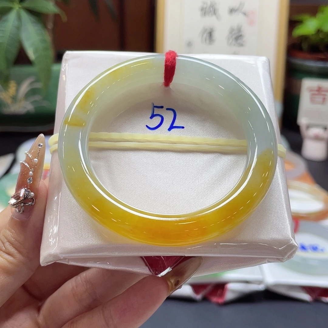 翡翠未镶嵌手镯57号