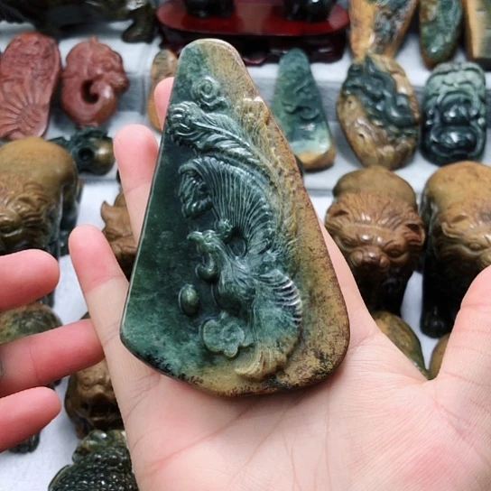 岫岩河磨玉（透闪石质玉）把件未镶嵌