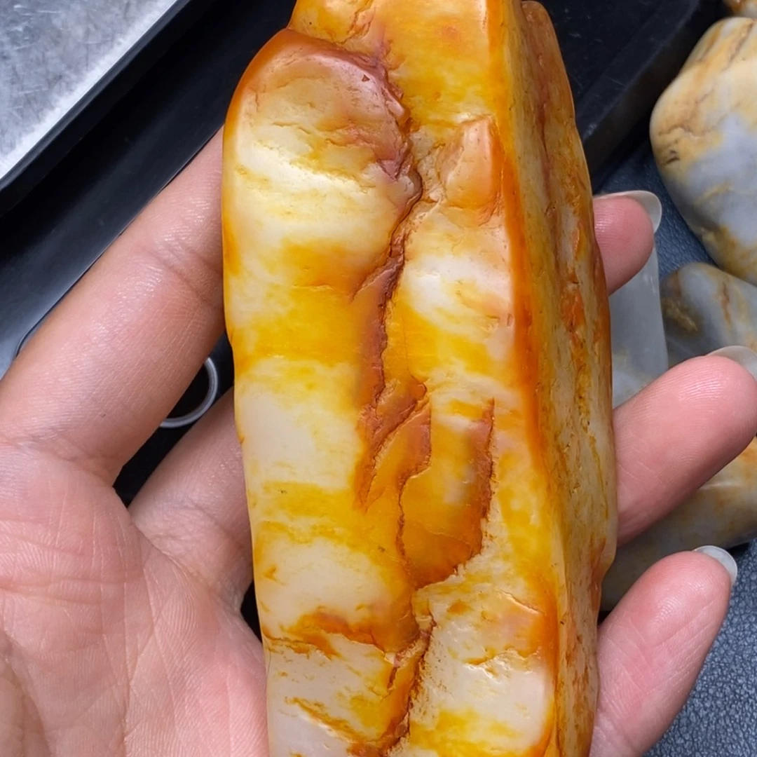 和田玉（糖玉）未镶嵌挂件