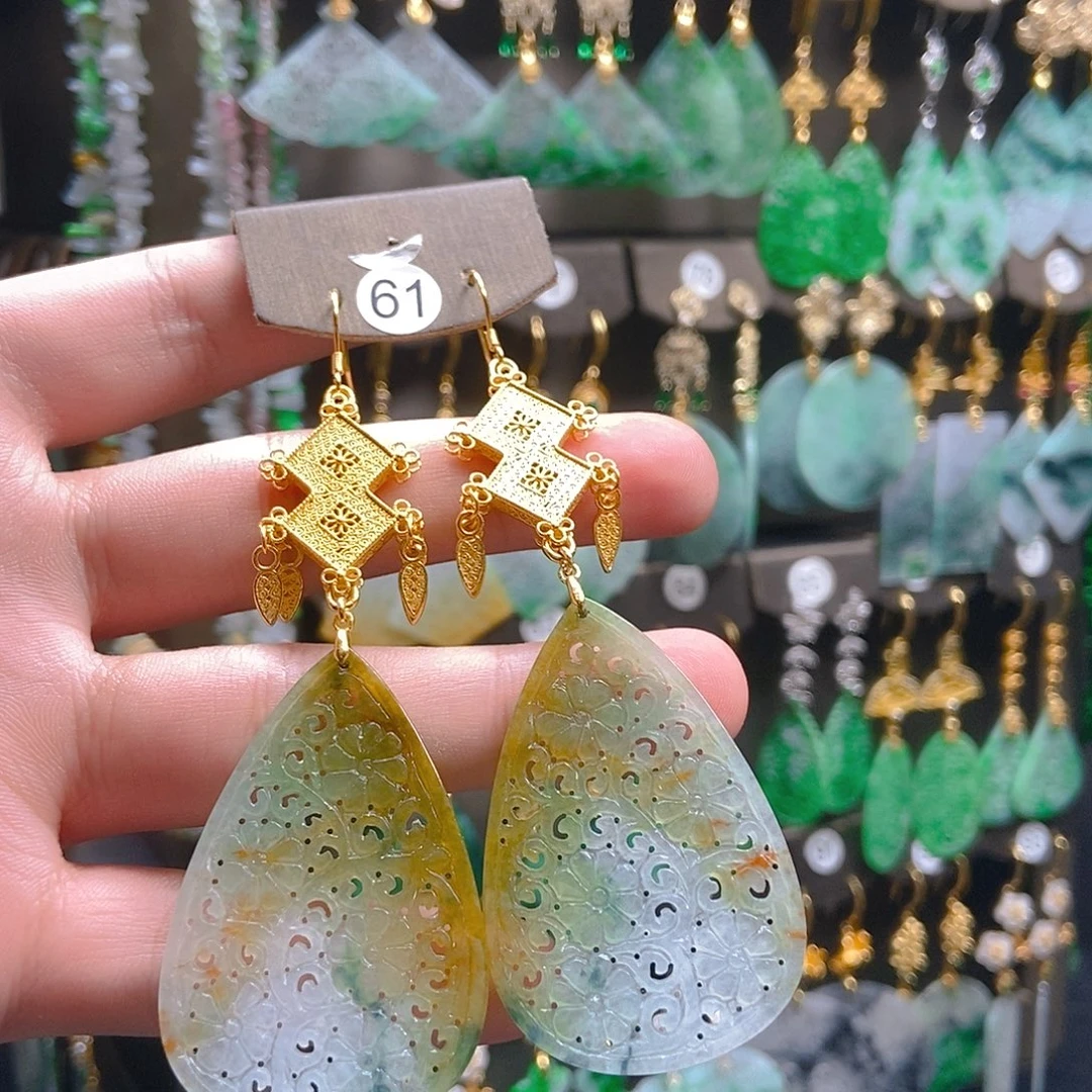 翡翠未镶嵌耳饰翡翠