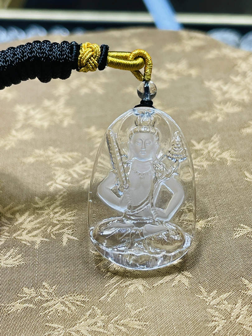 【藏收级】喜马拉雅雪山之颠虚空藏水晶吊坠多样性发其一