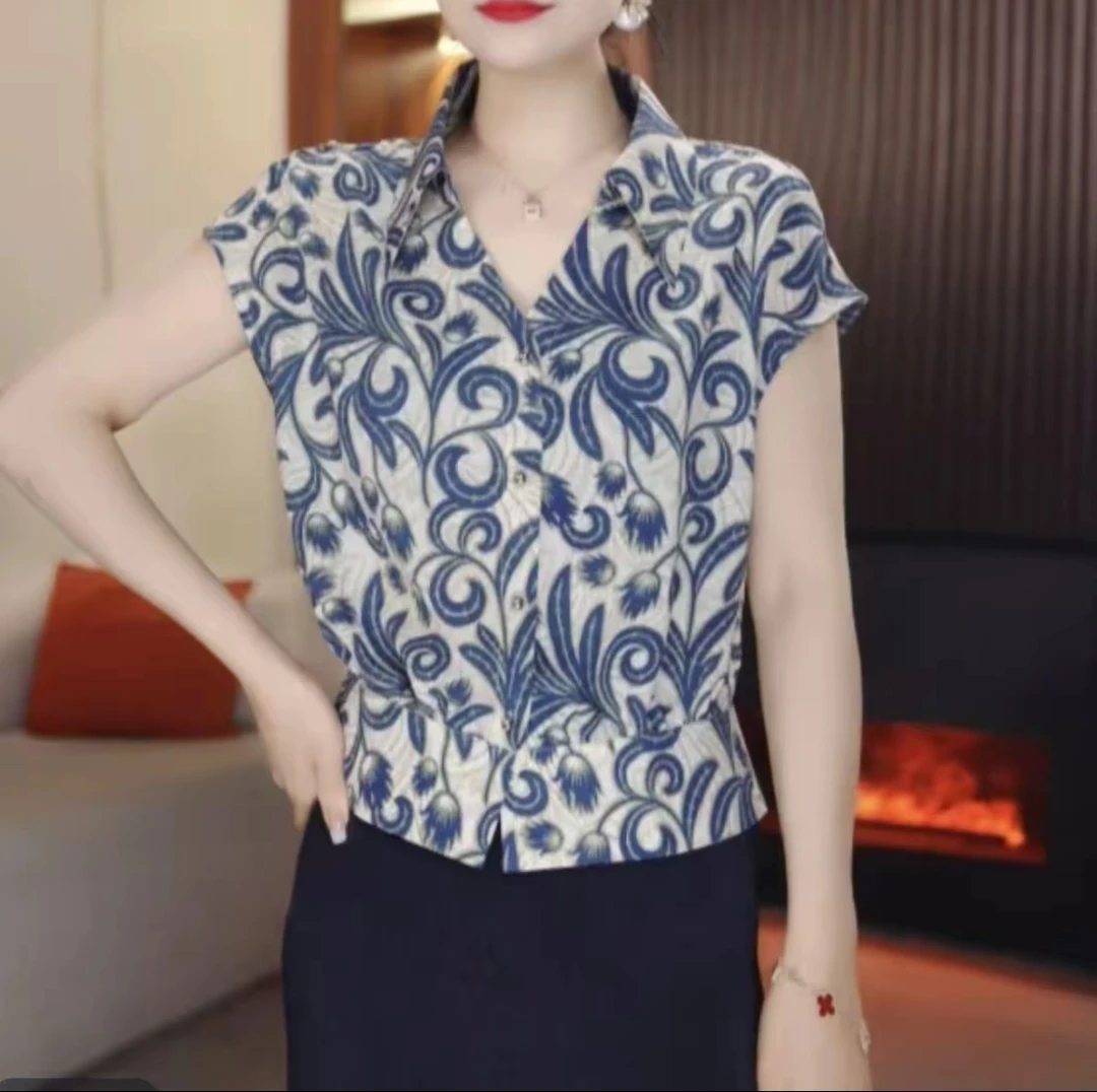 洋气短袖v领衬衫女夏季高级感气质减龄小衫宽松显瘦欧货印花上衣