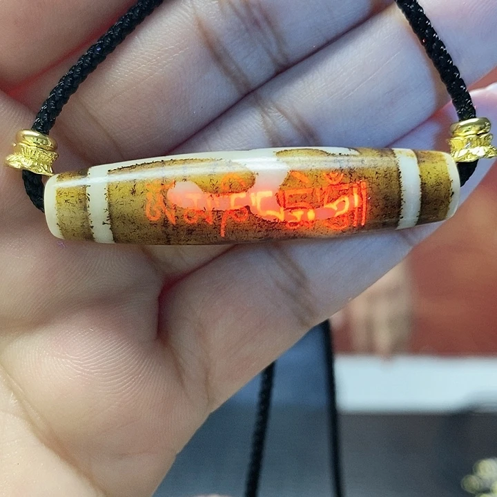 玛瑙/玉髓合金颈饰