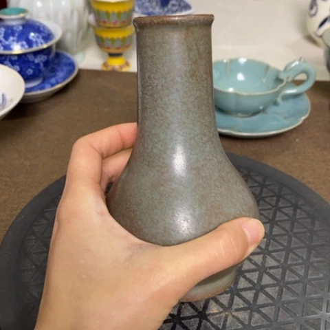 宋老师推荐陶瓷一件《***》