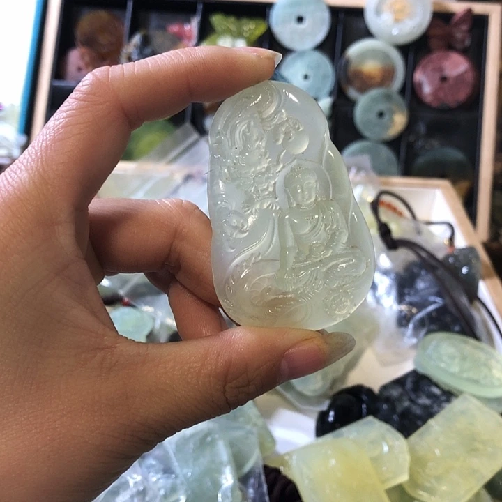 岫玉未镶嵌岫玉挂件