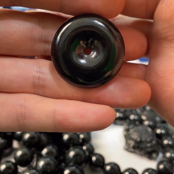 翡翠未镶嵌吊坠(不含链)18