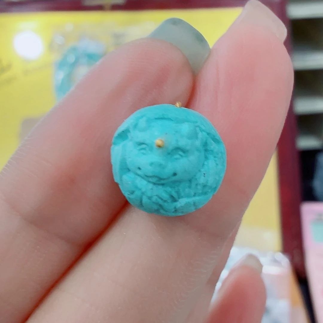 未镶嵌绿松石珠宝奇石