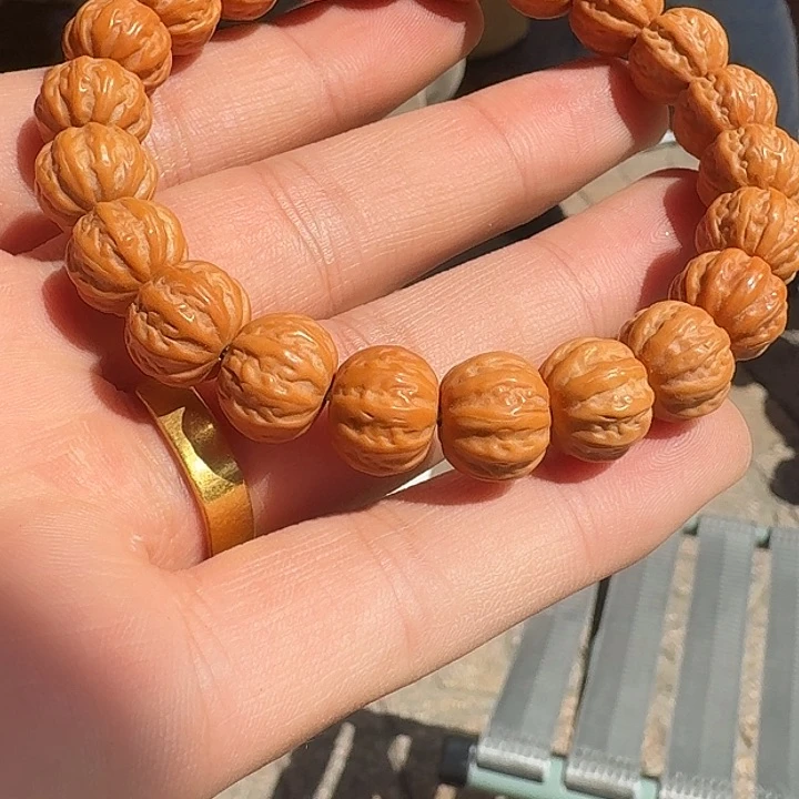 猴头核桃吊坠小八棱12