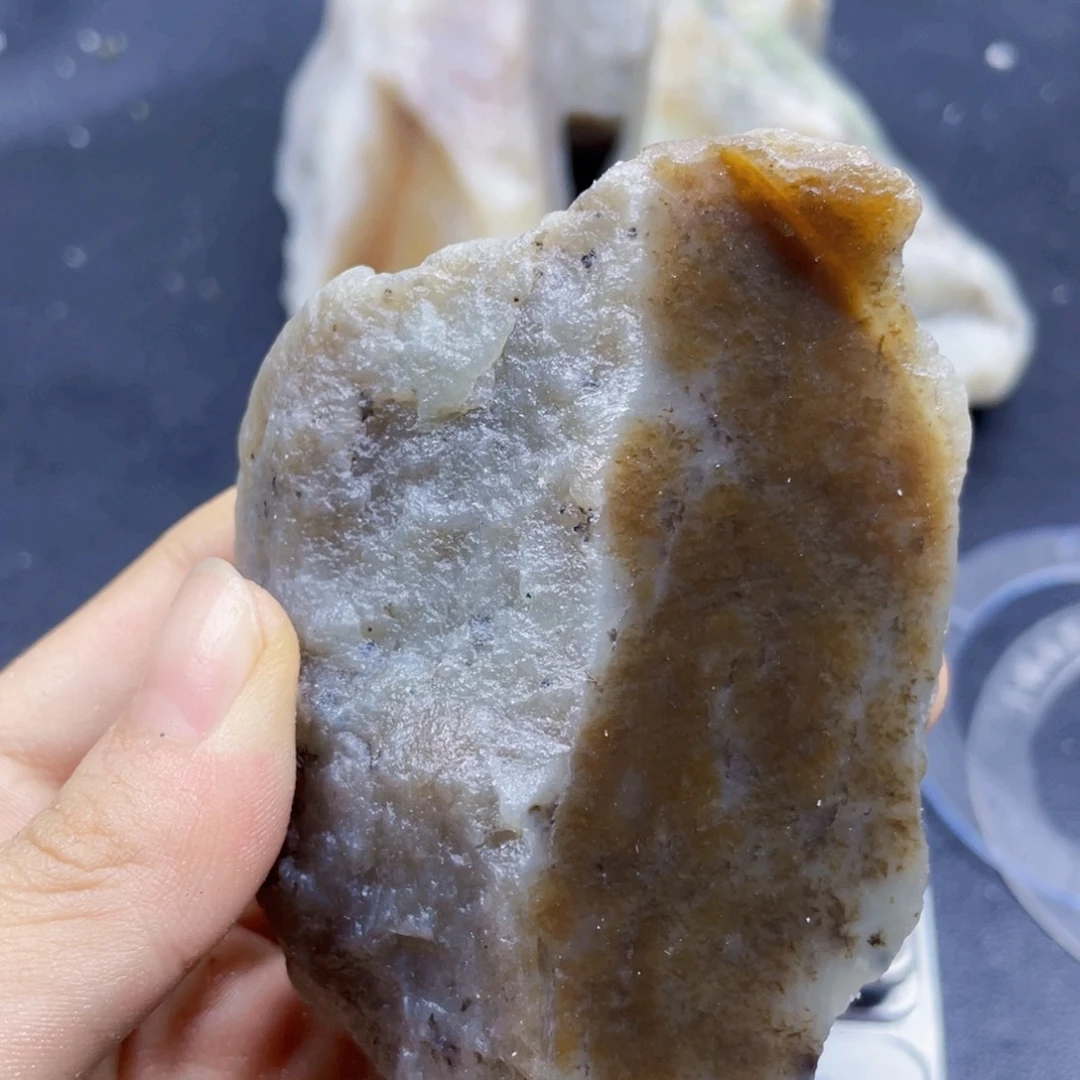 未镶嵌和田玉珠宝半成品