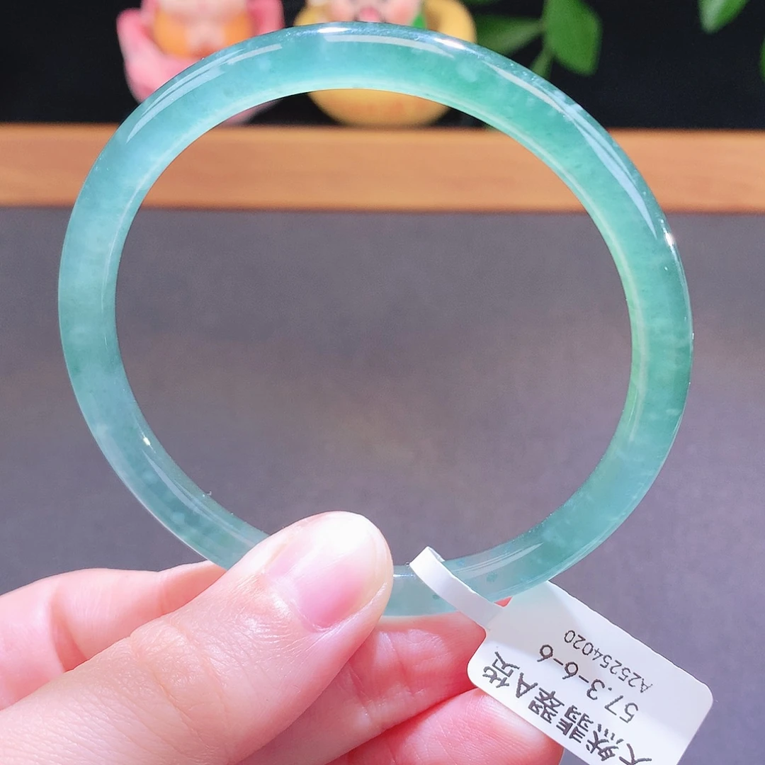 翡翠未镶嵌手镯天然翡翠