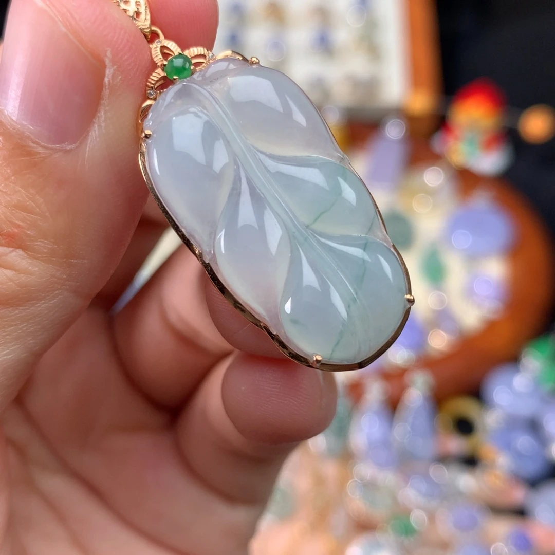 翡翠18K金镶嵌吊坠(不含链)