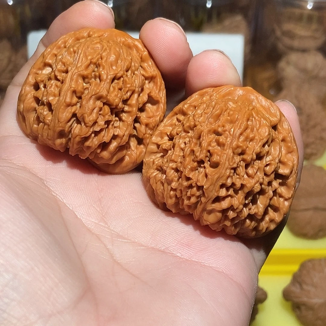 文玩核桃吊坠南疆石