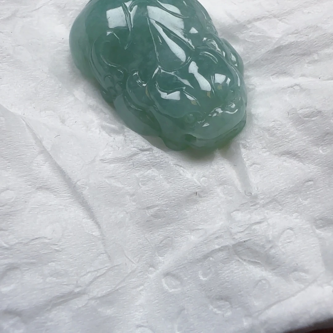 颈饰未镶嵌翡翠貔貅