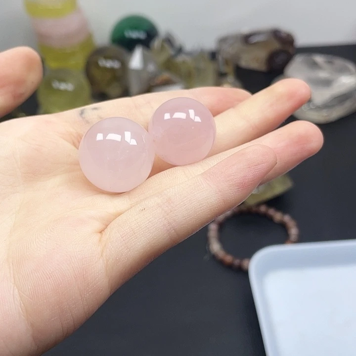 水晶未镶嵌珠宝半成品72水晶石
