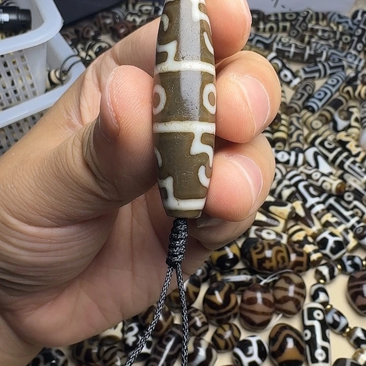 不***财玛瑙/玉髓合金手链