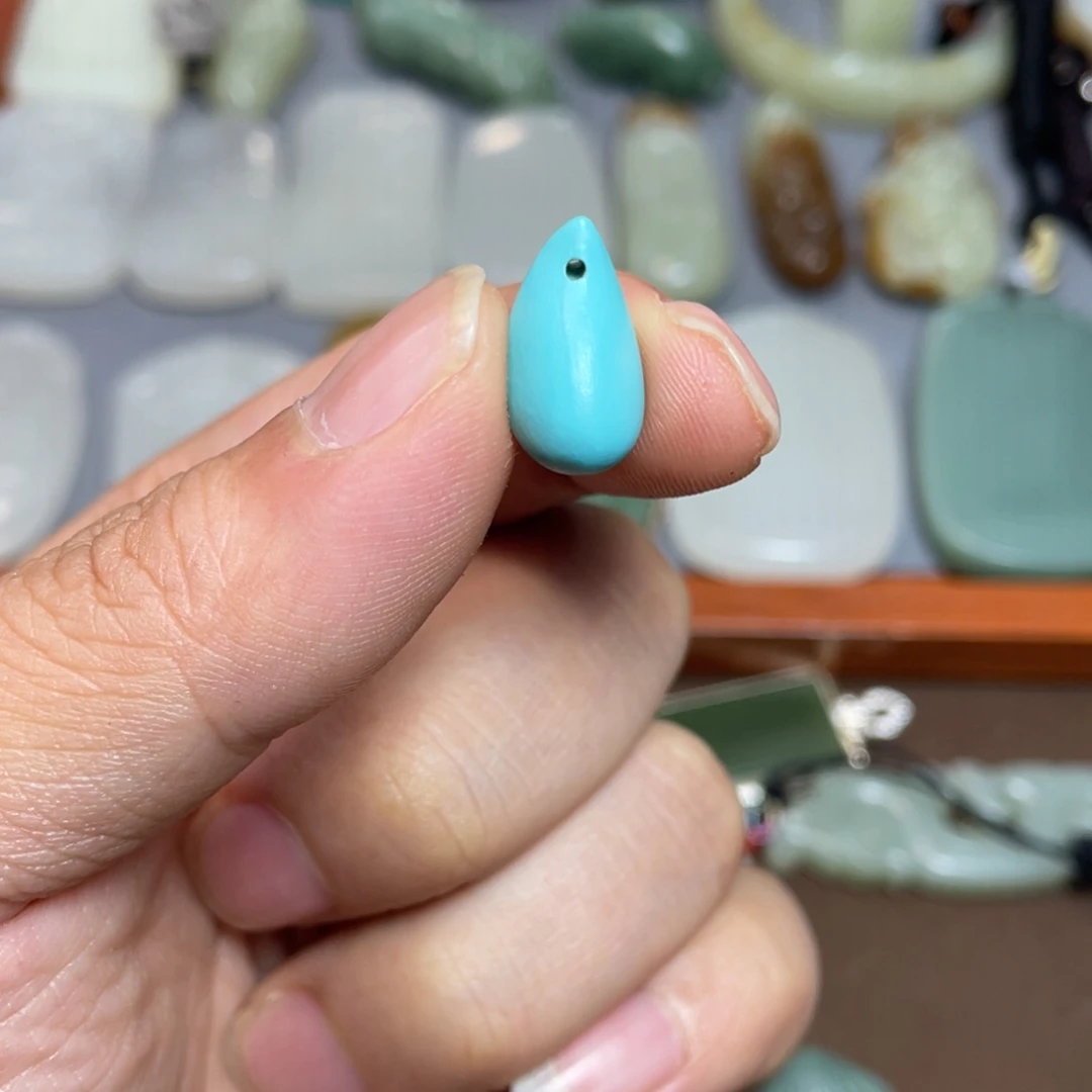 绿松石颈饰未镶嵌喵