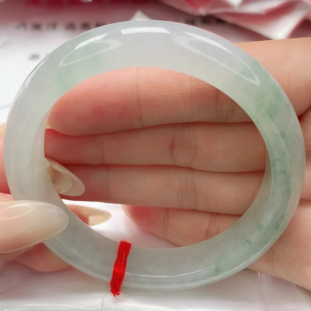 翡翠手镯未镶嵌缅甸天然A货翡翠