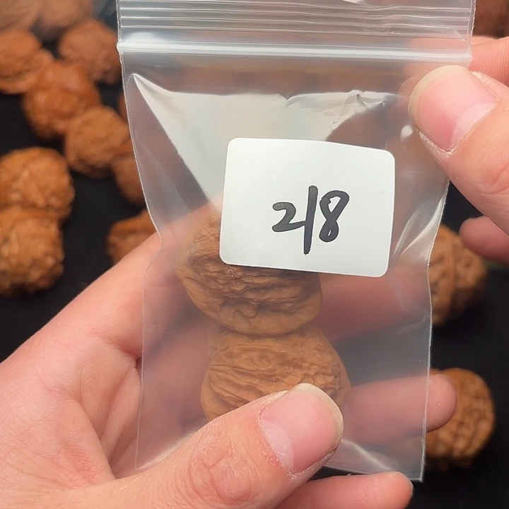 奔***卷把件文玩核桃36 尺  崔凯公子帽  218