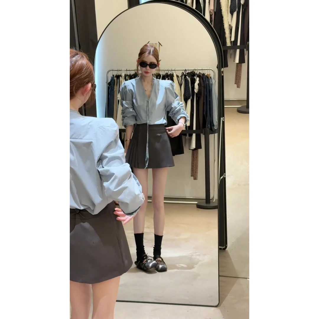 法式泡泡袖v领蕾丝花边系带长袖上衣女早秋新款时尚短裙两件套装