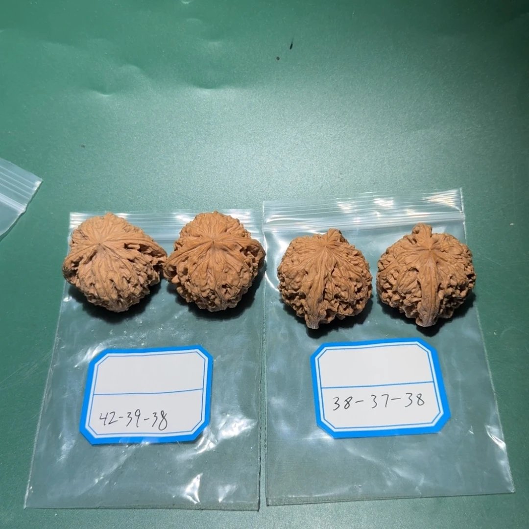 文玩核桃吊坠南疆17