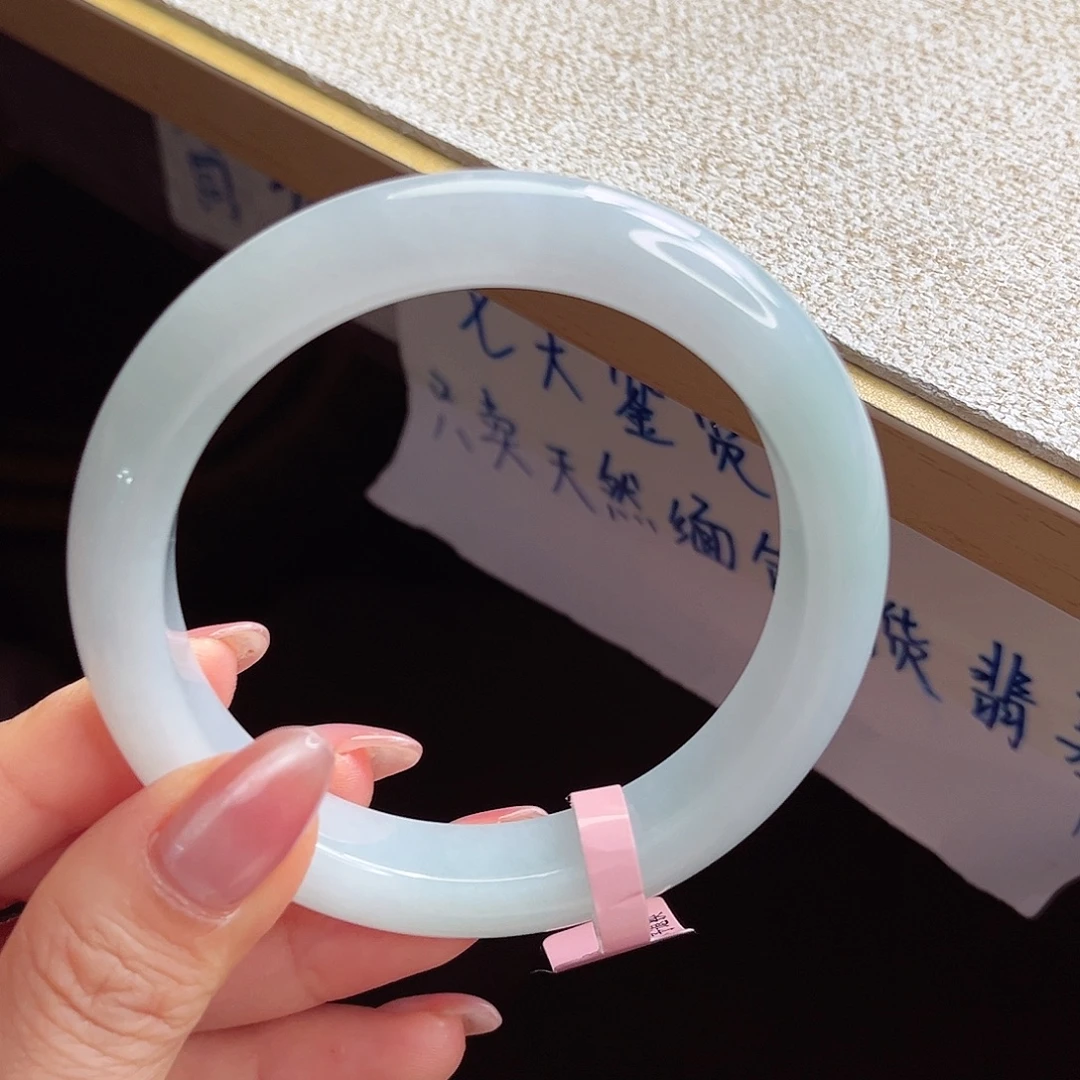 翡翠未镶嵌手镯手镯