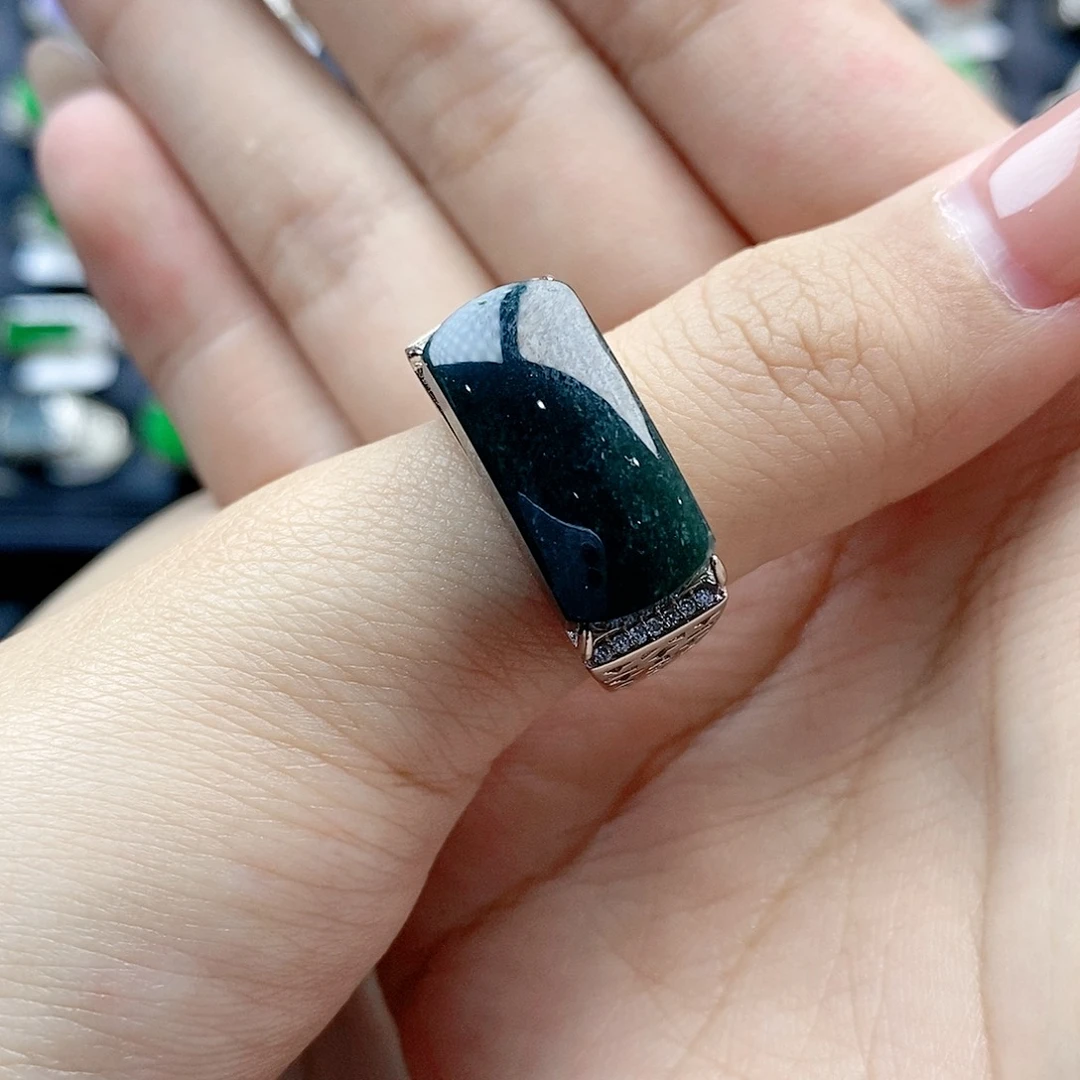 翡翠戒指银S925镶嵌瑞**具