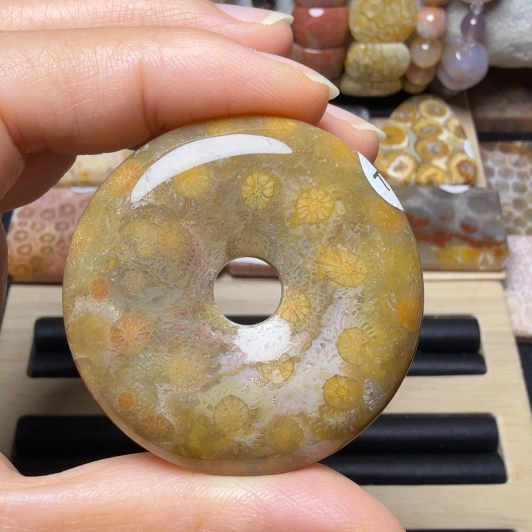 硅化玉未镶嵌绿糖 小荷叶