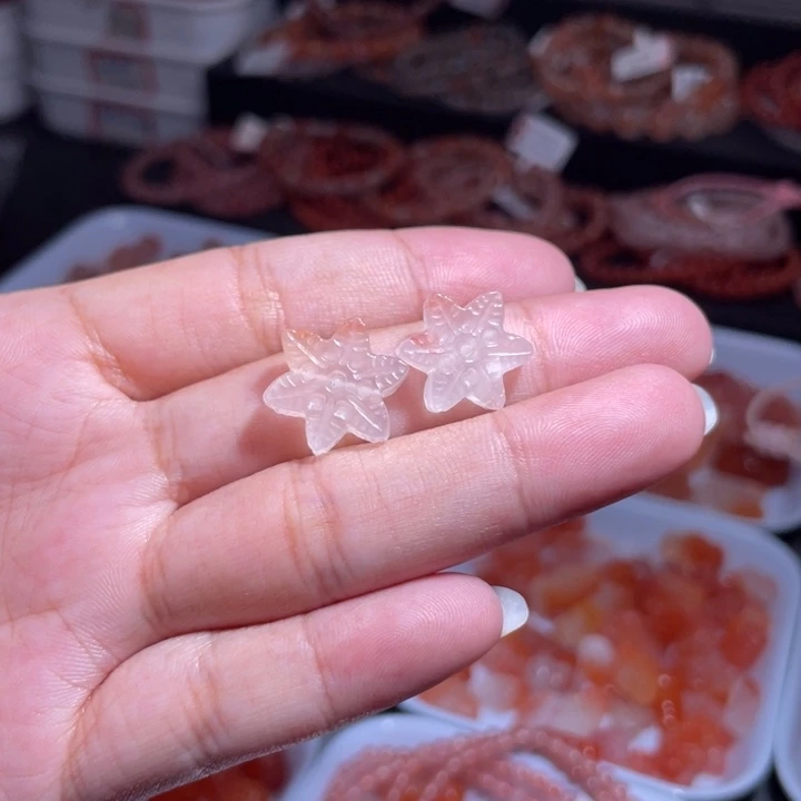 南红玛瑙未镶嵌雪花2012