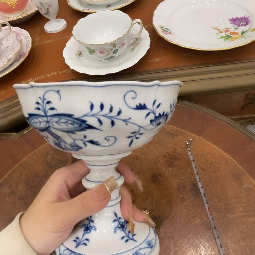 瓷片中古二等蓝洋葱高足碗