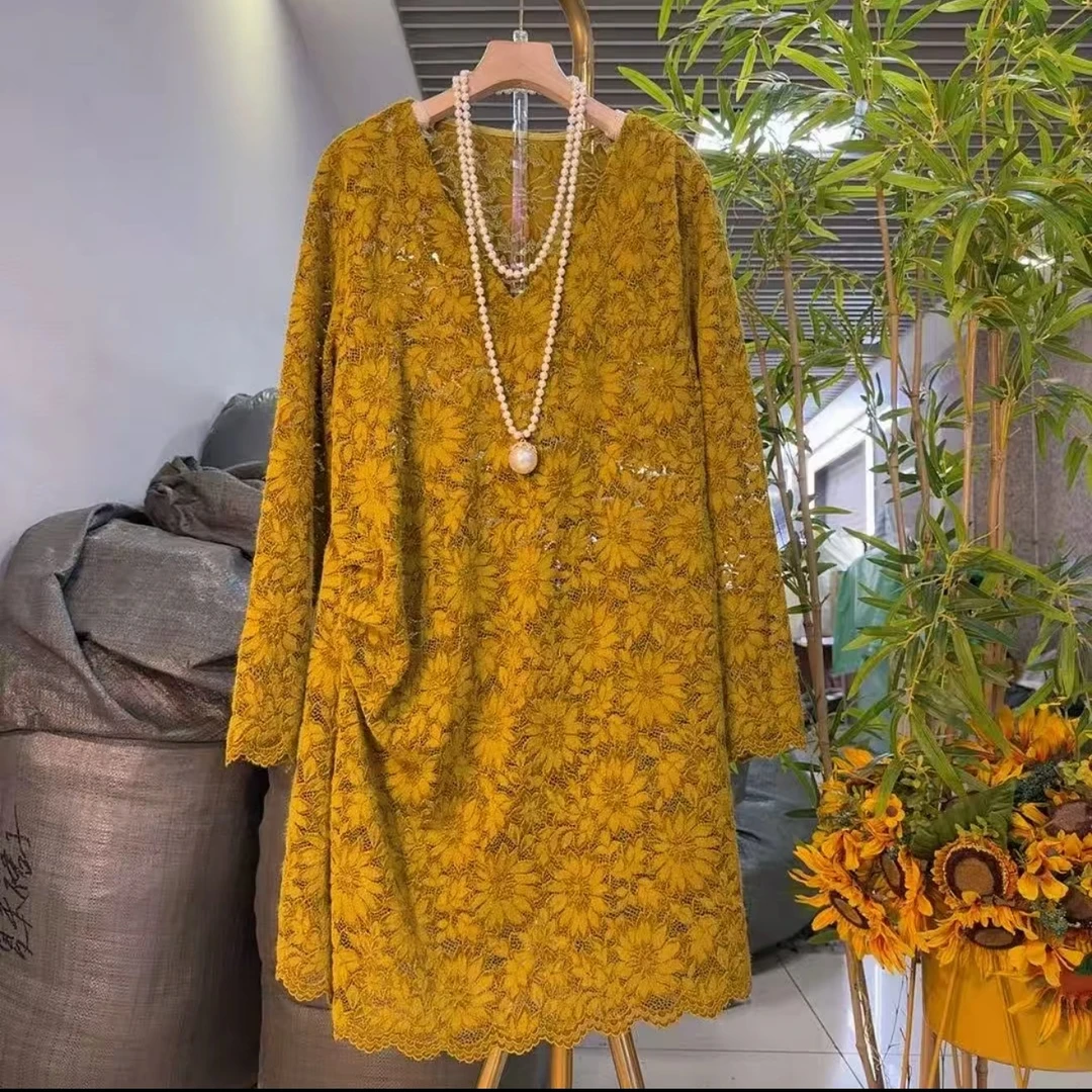 乐25069冬季新款大码女装领中长款不等式太阳花水绒蕾丝衫上衣