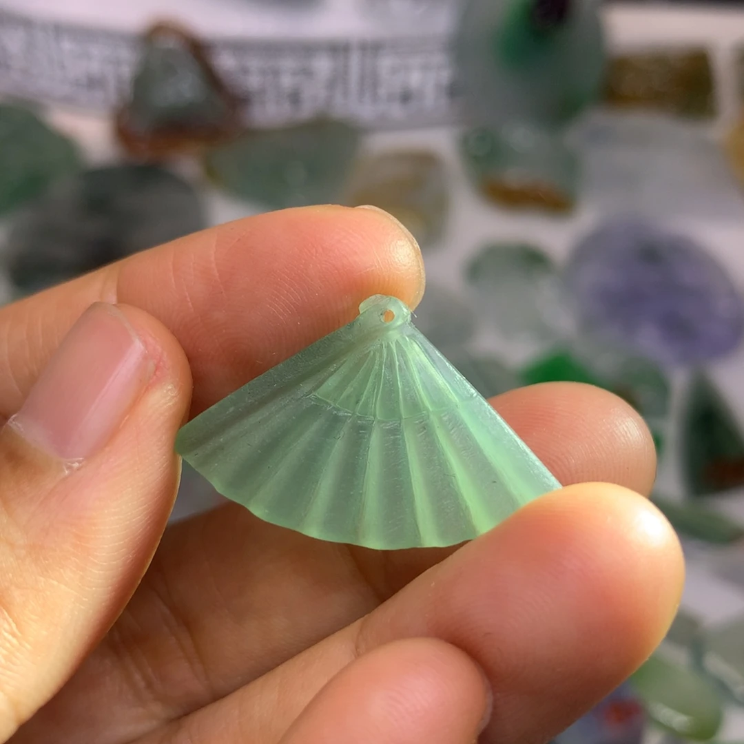 定制翡翠未镶嵌天然翡翠定制