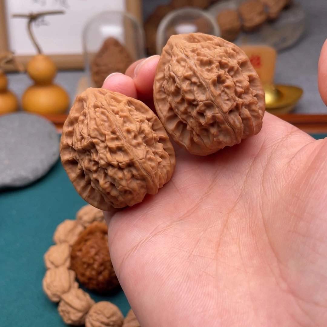 文玩核桃吊坠34➕草上飞